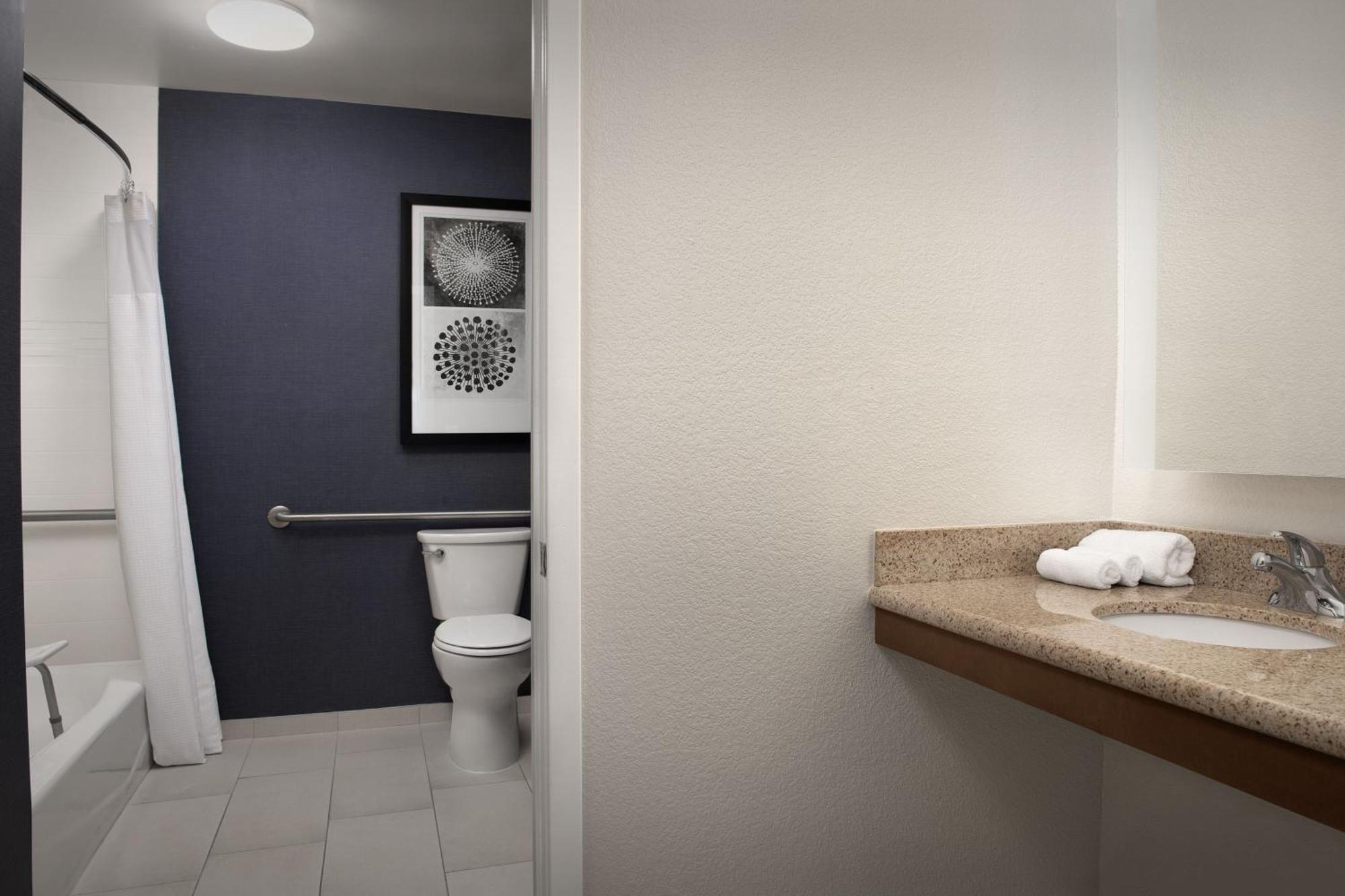 Residence Inn By Marriott Greensboro Airport Luaran gambar