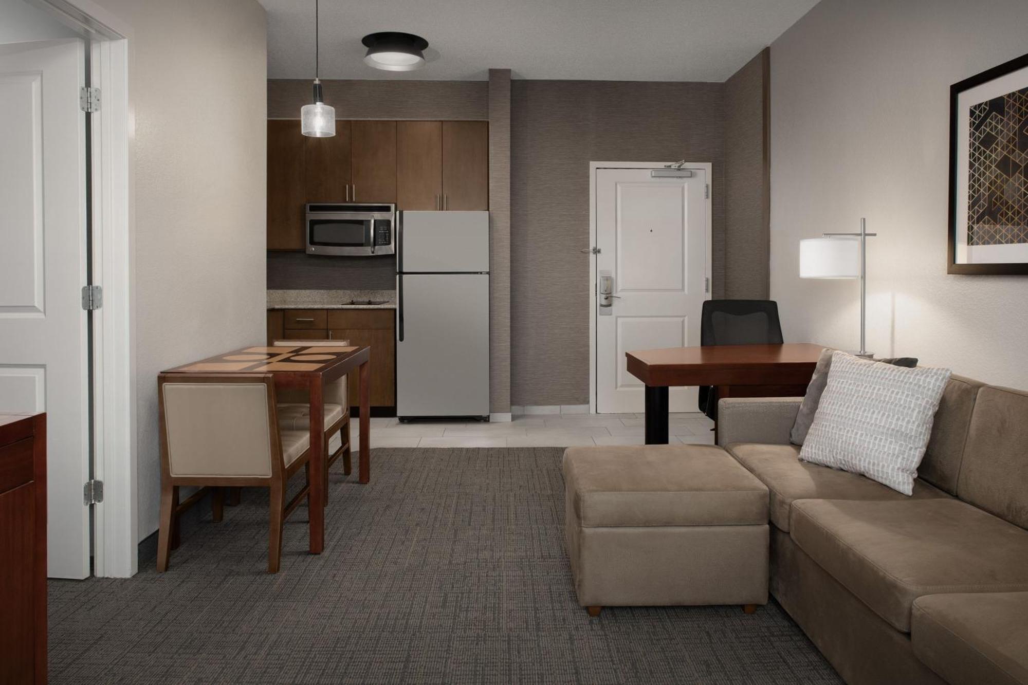 Residence Inn By Marriott Greensboro Airport Luaran gambar